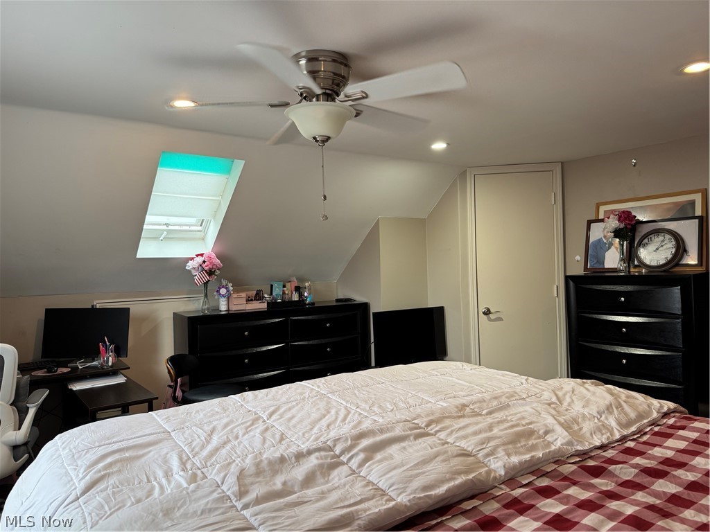 Broadfields Sub/W H Telling - Residential