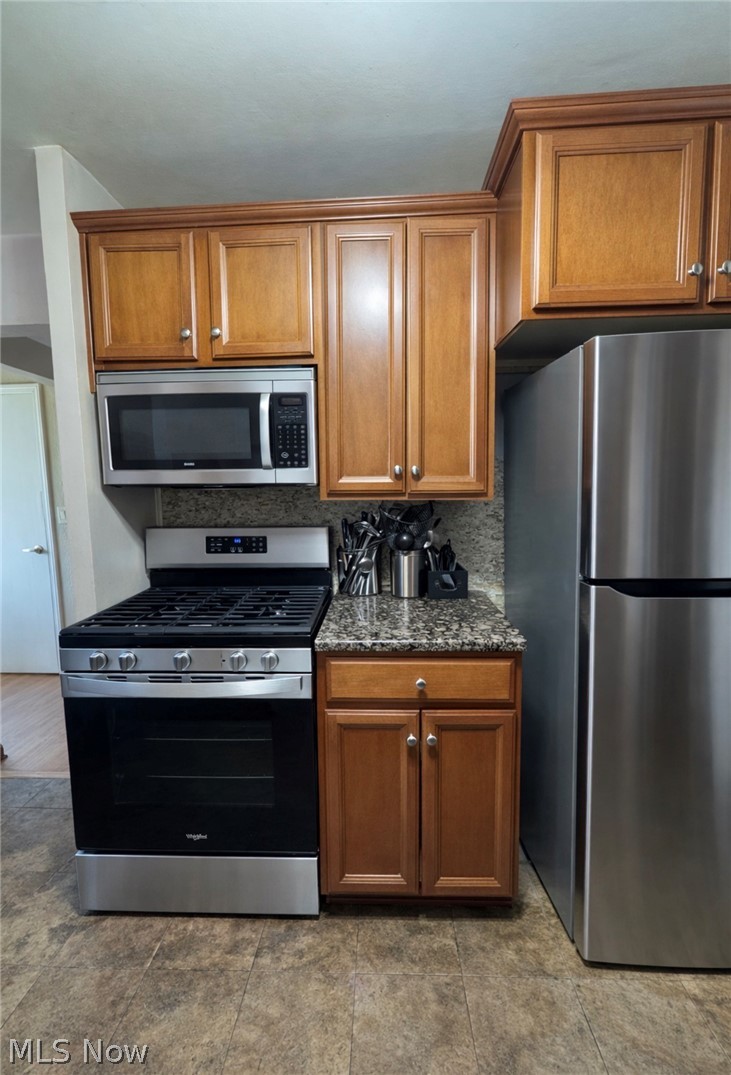 Broadfields Sub/W H Telling - Residential