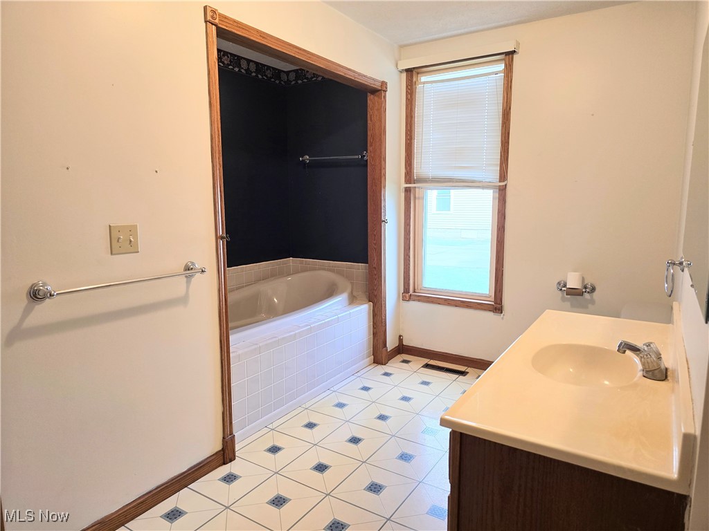 Warsaw Corp Bucklews Add - Residential