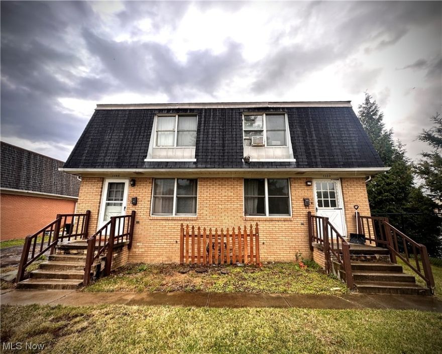 Start or add to your investment profile with this side by side 4 bedroom 2.2 bath Duplex. Located next to Girard high school.  Updated electric 2023.