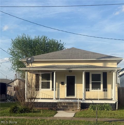 Homes For Sale - 113 Creel Street<br/> Saint Marys, WV 26170