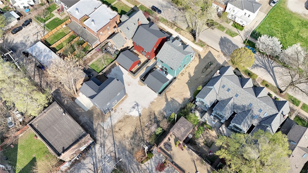 4211 Clinton Avenue, Cleveland, Ohio image 8