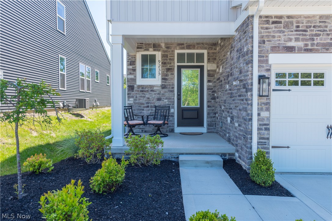9235 Ledge View Terrace