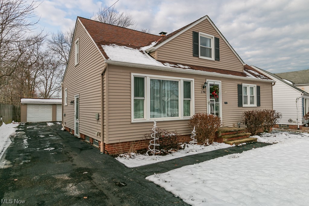 Mayfair Acres - Residential