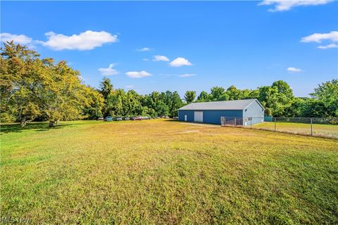 Tiny photo for 5309 N Ridge Road E, Ashtabula, OH 44004 (MLS # 5190989)