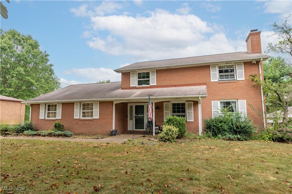 Photo of 815 44th Street NE, Canton, OH 44714 (MLS # 5175735)