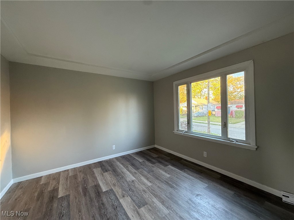 S H Kleiman Realty Cos Miles - Residential Lease