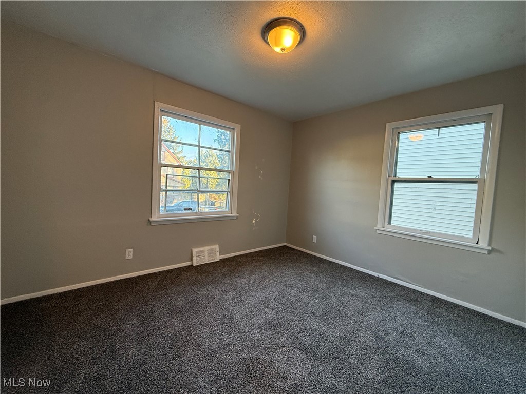 S H Kleiman Realty Cos Miles - Residential Lease