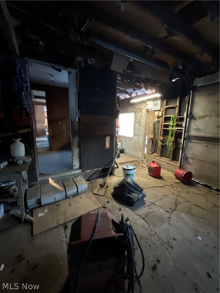 Connecticut Western Reserve - Residential