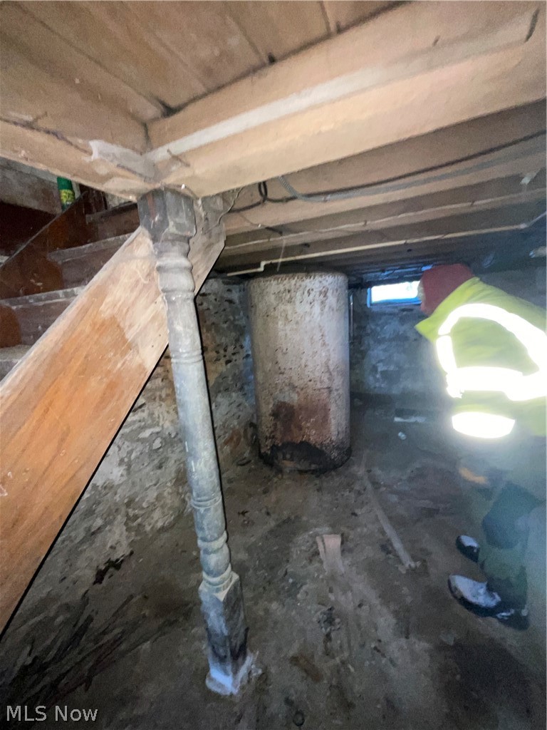 Connecticut Western Reserve - Residential