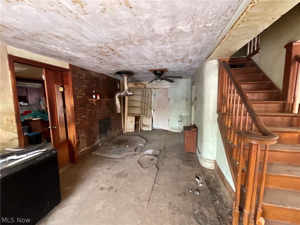 Connecticut Western Reserve - Residential