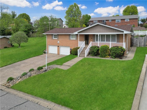 Homes For Sale - 400 Terri Avenue<br/> Jefferson County, Steubenville, OH 43952
