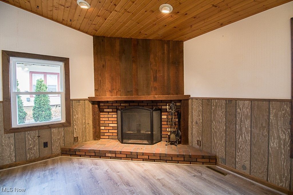 Photo of 4223 Kirtland Road, Willoughby, OH 44094 (MLS # 5174289)