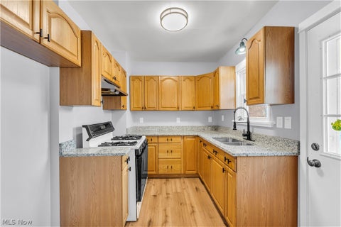 Tiny photo for 4933 E 109th Street, Garfield Heights, OH 44125 (MLS # 5246518)