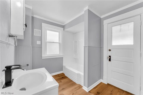 Tiny photo for 4933 E 109th Street, Garfield Heights, OH 44125 (MLS # 5246518)
