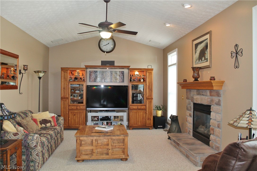 King Rdg Ph 01 - Residential