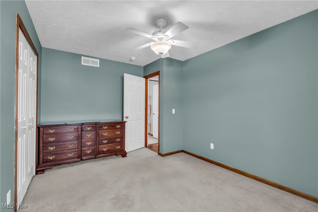 37467 Sturbridge Lane, Willoughby, Ohio image 15