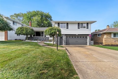 2100 Winterpark Drive Parma OH 44134