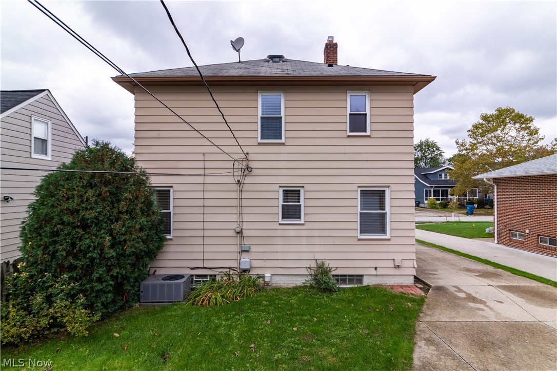 Lorain Woods - Residential