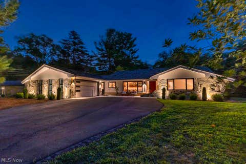 Photo for 29523 Wolf Road
