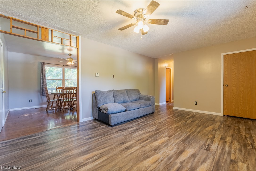 F B Waltons North Tuscarawas - Residential