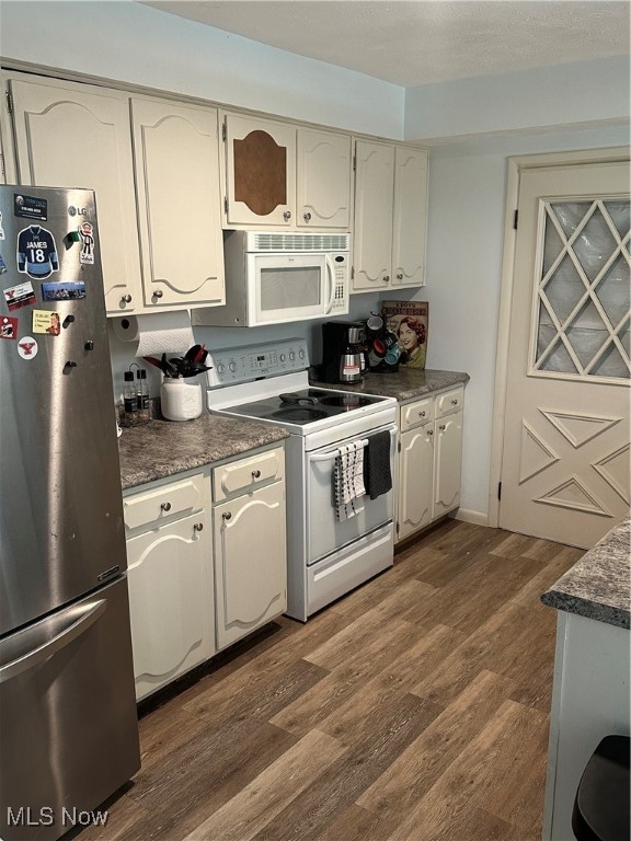 Lamont Urich 01 - Residential