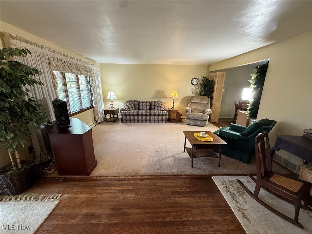 Pikes Village View - Residential