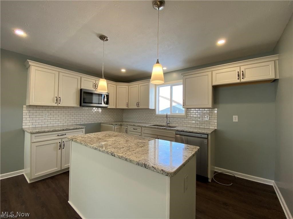 Brookpark Mdws 01 - Residential