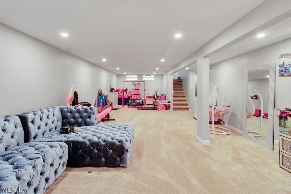 Brookpark Mdws 01 - Residential