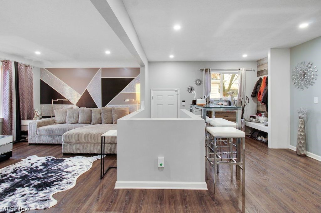 Brookpark Mdws 01 - Residential