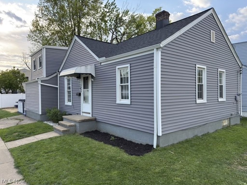 Photo of 1664 Douglas Road, Wickliffe, OH 44092 (MLS # 5208581)