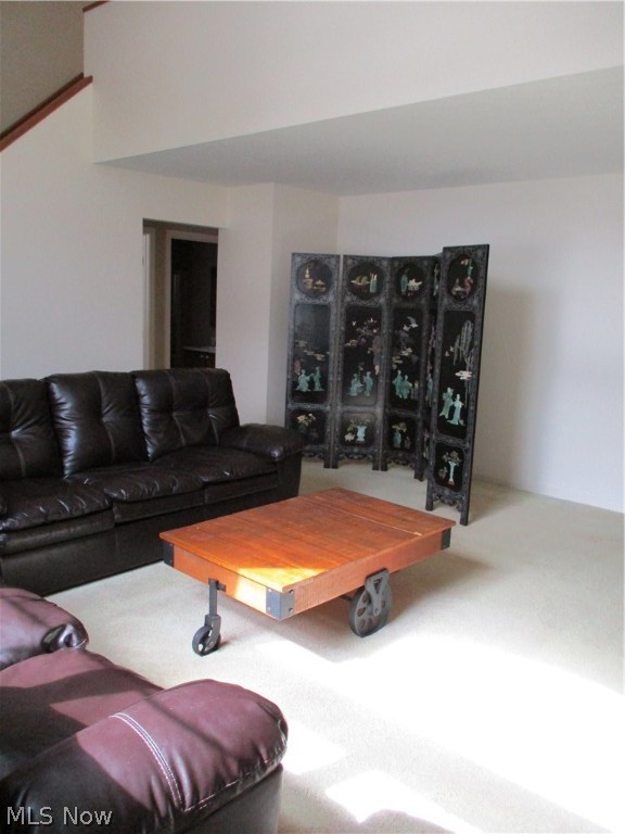 East Bath Woods Condo 5th Amd - Residential