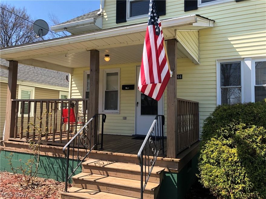 This is an Awesome home purchasing opportunity!  Call Today and set up your private viewing to come see 1266 Beardsley St and all it has to offer!  We feature~ a formal dining room, nice size living room, new carpet and fresh paint throughout, applianced kitchen, 2 car detached garage, paved drive way, glass block windows, very nice front porch perfect for spring-summer and fall sitting, tons of natural woodwork, vinyl siding, vinyl windows, close to shopping-expressways-schools and churches, also offering a Home Buyers Warranty!  Call Today!!