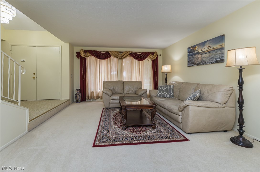 Hunting Meadows - Residential