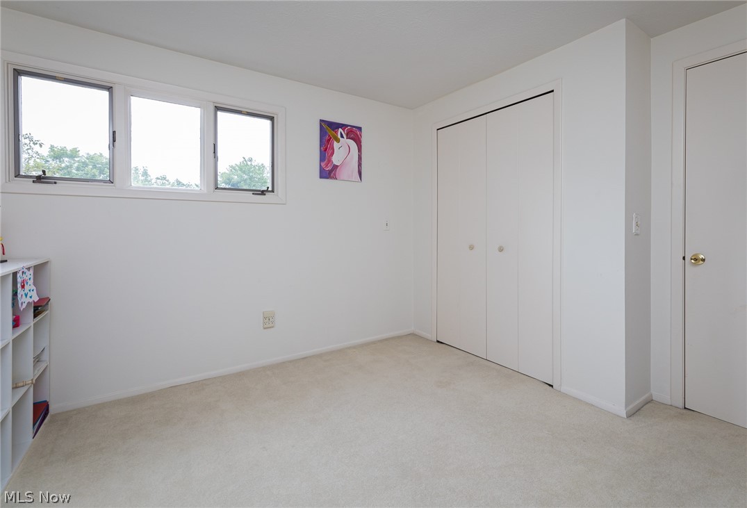 Hunting Meadows - Residential