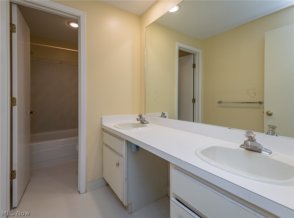 Hunting Meadows - Residential