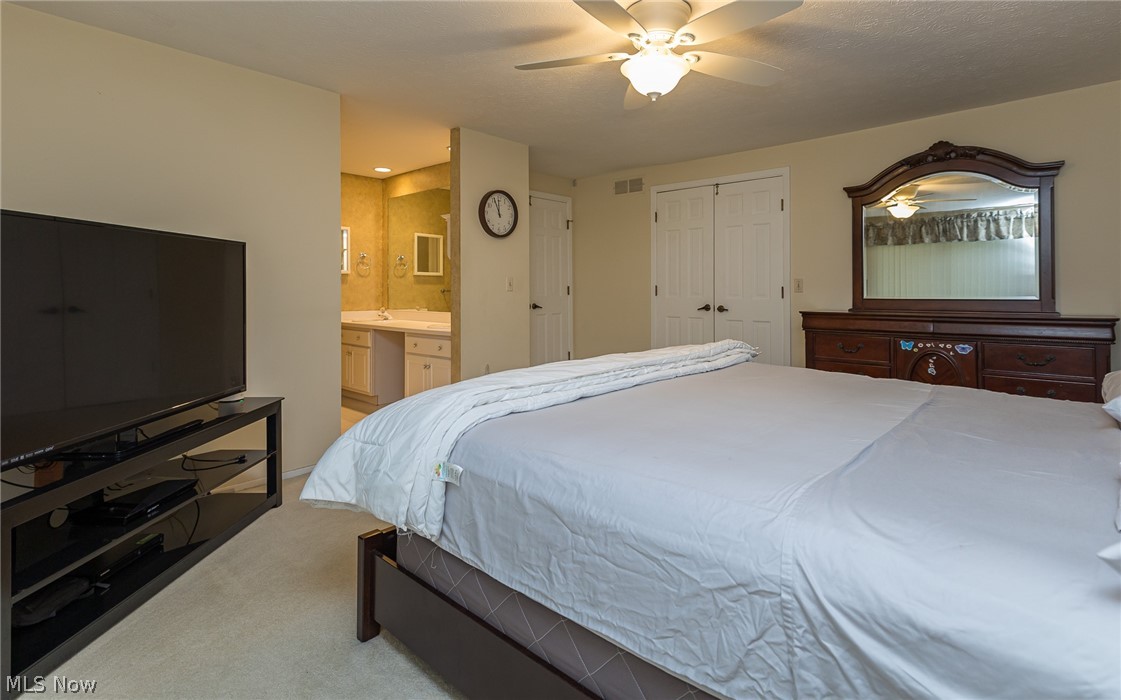 Hunting Meadows - Residential