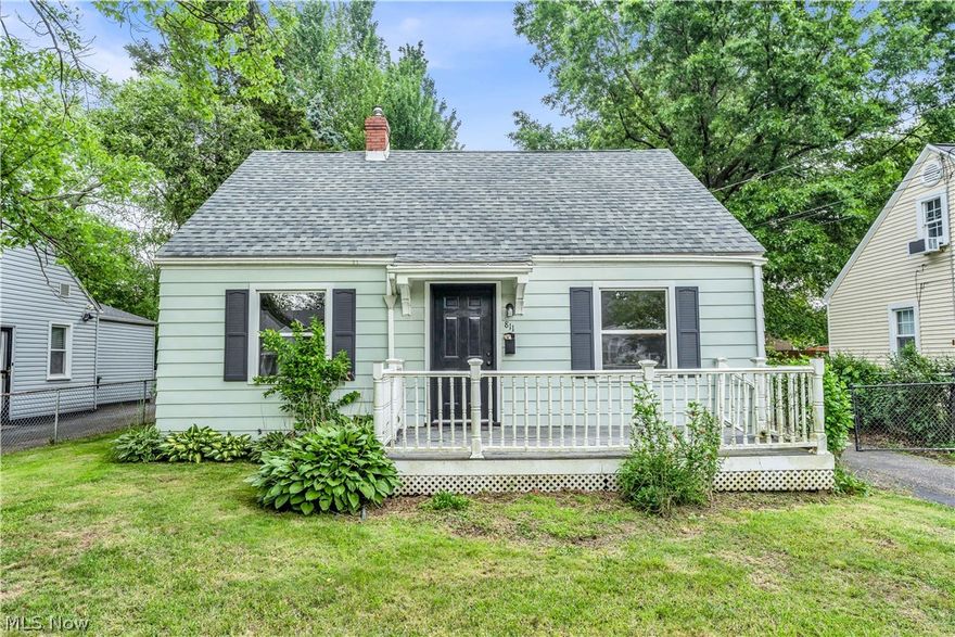 811 Kennebec Ave, Akron - Spacious 3 bed 2 bath single family home! //

$ 1295 rent / $ 1295 deposit //
$49 application fee per adult //
1-2 pets OK with approved PetScreening and PetFee.(Some breed restrictions apply per HUD guidelines). //
NO SMOKING //
1 time $149 non-refundable set up fee paid at lease signing //

$30/month required resident benefit package; can include personal property/liability insurance for an additional $5/month for $35/month total //

All applicants are required to fill out a PetScreening application, found on our website directly on the application before being processed. Even if you have NO pets - this application must be filled out. One time, non-refundable pet fee of $200-500 per animal applies to all pets & must be paid prior to or when you pay your first month rent. (No fee for qualified assistance animals). //

Our application is processed through secure site: Findigs, and they require ID and income verification. Without this, your application will not be processed. They offer 24/7 chat support on their application directly if you have any questions. //

BEDROOMS: 3 //
BATHROOMS: 2 //
APPLIANCES PROVIDED: Microwave //
UTILITIES / RESIDENT RESPONSIBILITY: Residents are responsible for all utilities including: water/sewer/trash, gas & electric and are responsible to maintain lawn care, maintenance & snow removal. //

Serious inquiries only.