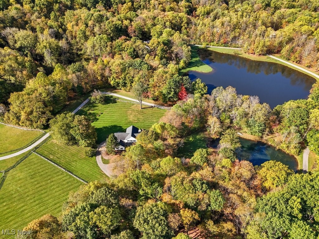 Novelty, Ohio 44072, United States, 5 Bedrooms Bedrooms, ,6 BathroomsBathrooms,Residential,Active,247305