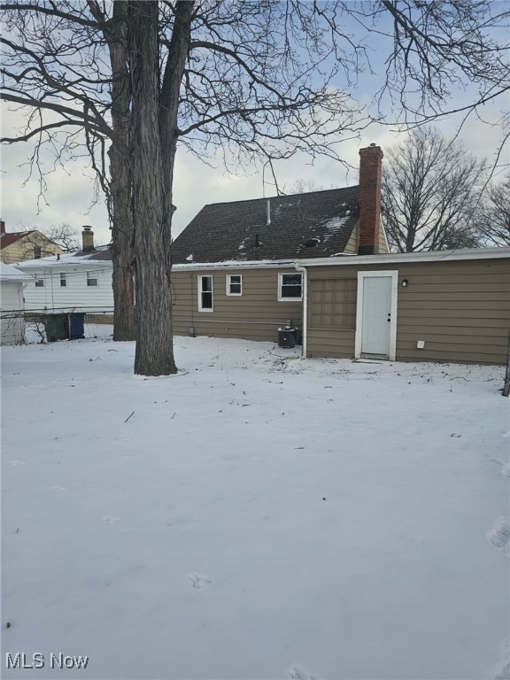 1138 E 331st Street, Eastlake, Ohio image 4