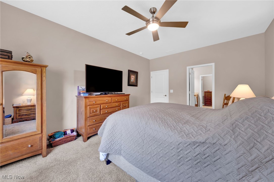 1236 Selena Grove, Uniontown, Ohio image 17