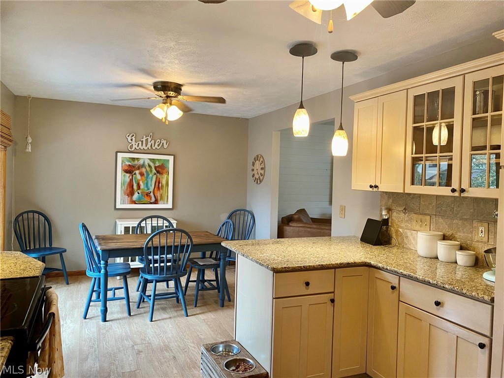 Salida Sub 12 - Residential