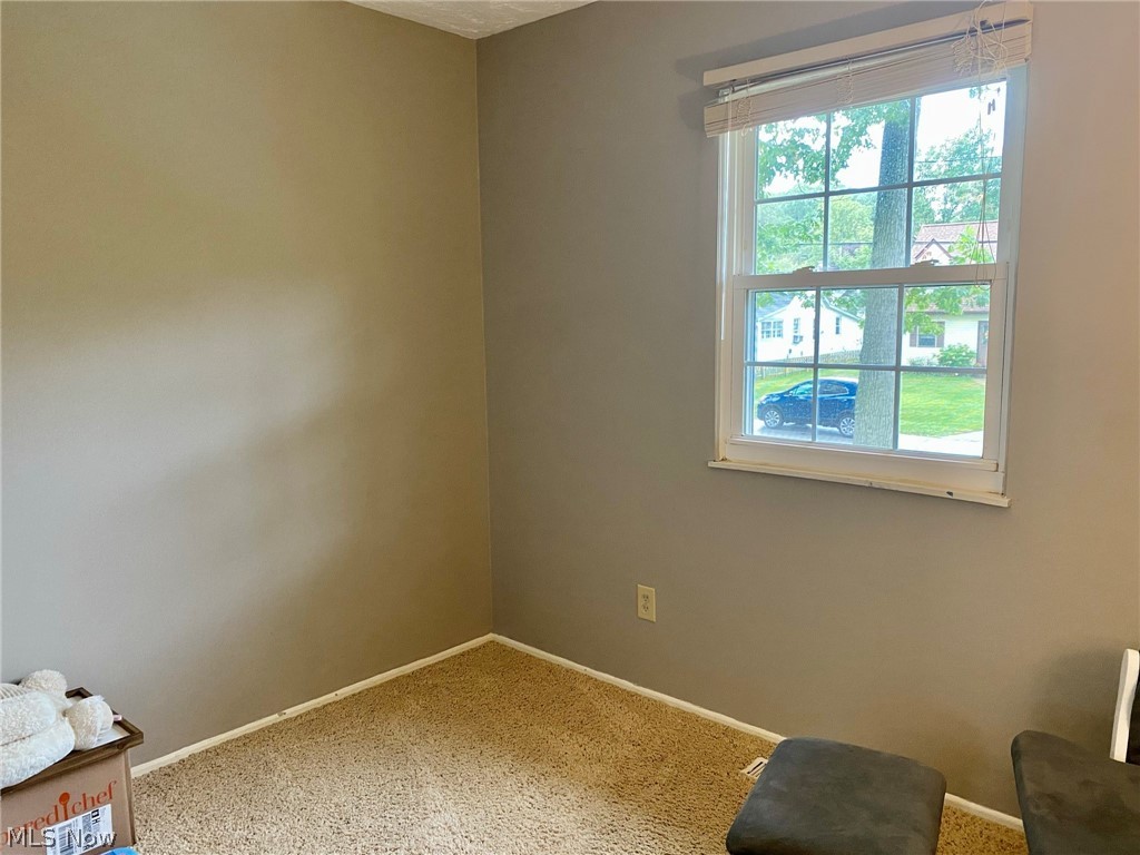 Salida Sub 12 - Residential