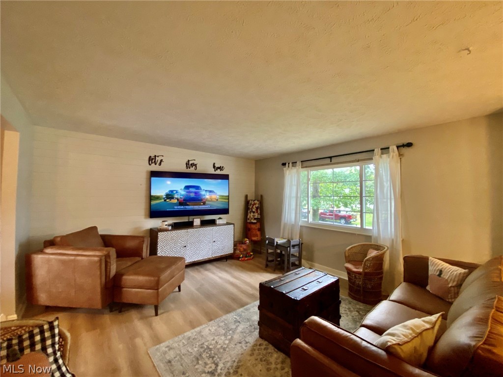 Salida Sub 12 - Residential