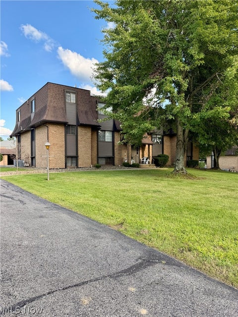 Photo of 6365 Catawba Drive #2, Canfield, OH 44406 (MLS # 5240729)
