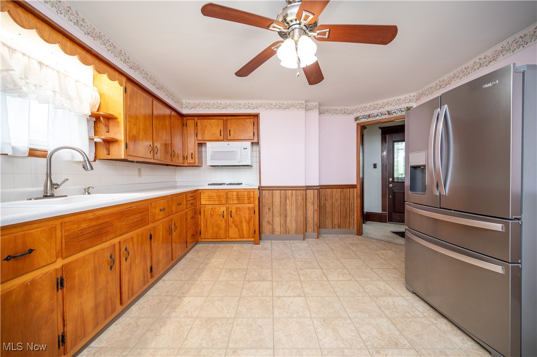 390 E Clark Street, East Palestine, Ohio image 16