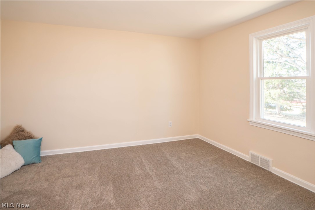 Prop River View - Residential