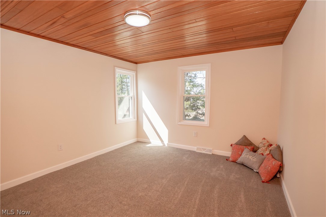 Prop River View - Residential