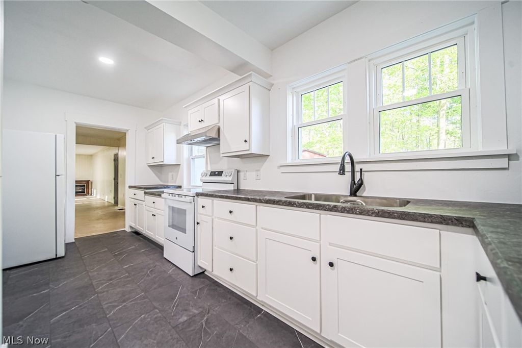 Photo of 13240 Sandusky Drive, Beach City, OH 44608 (MLS # 5210735)