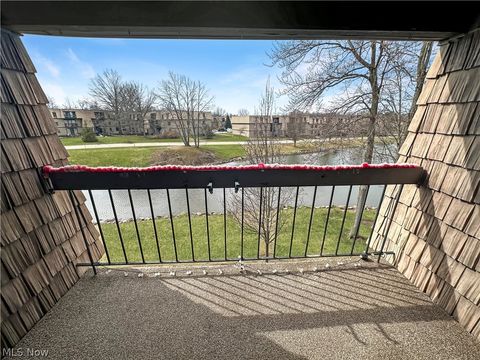 Tiny photo for 9640 Cove Drive #A-36, North Royalton, OH 44133 (MLS # 5190074)